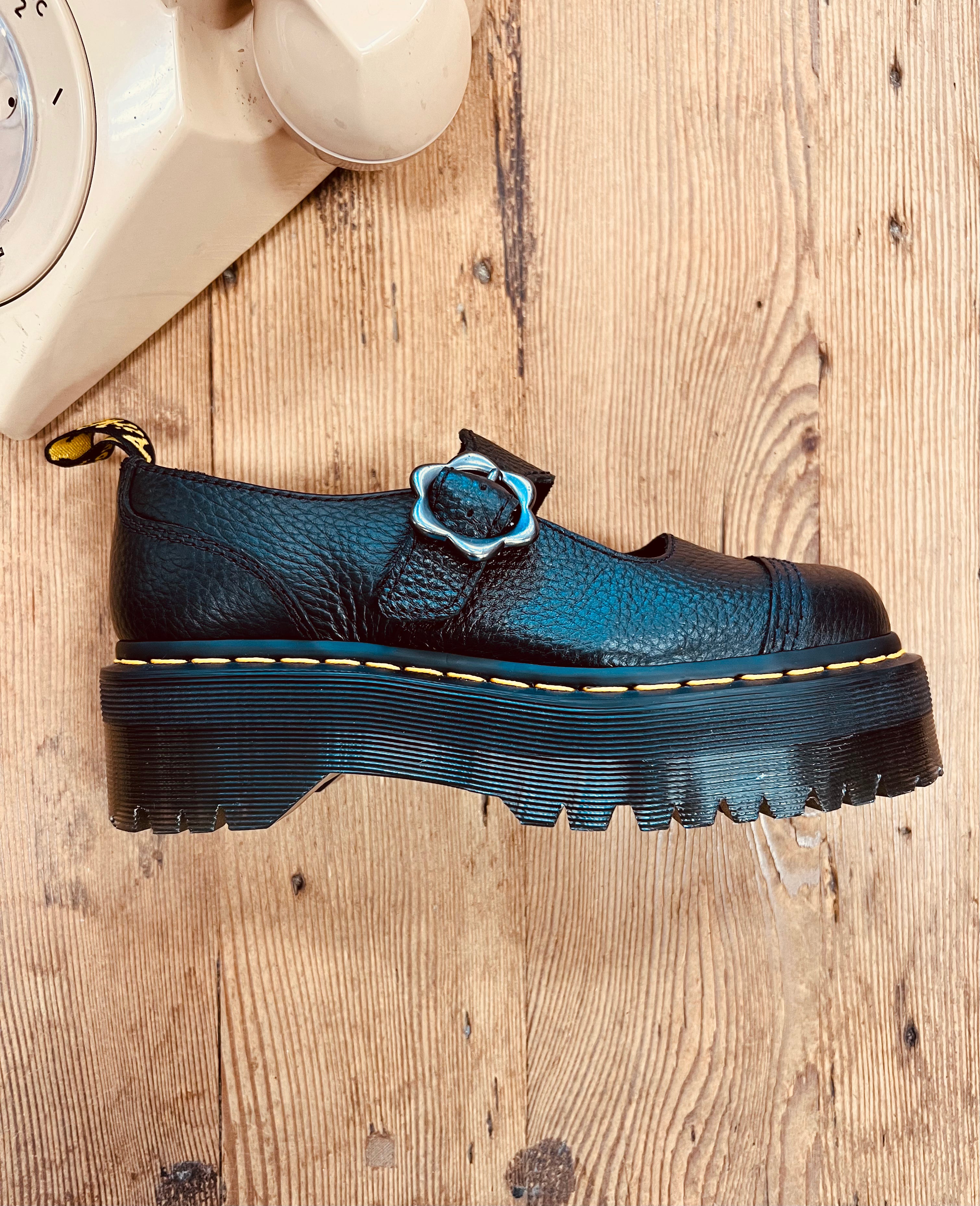 Women's Addina Flower