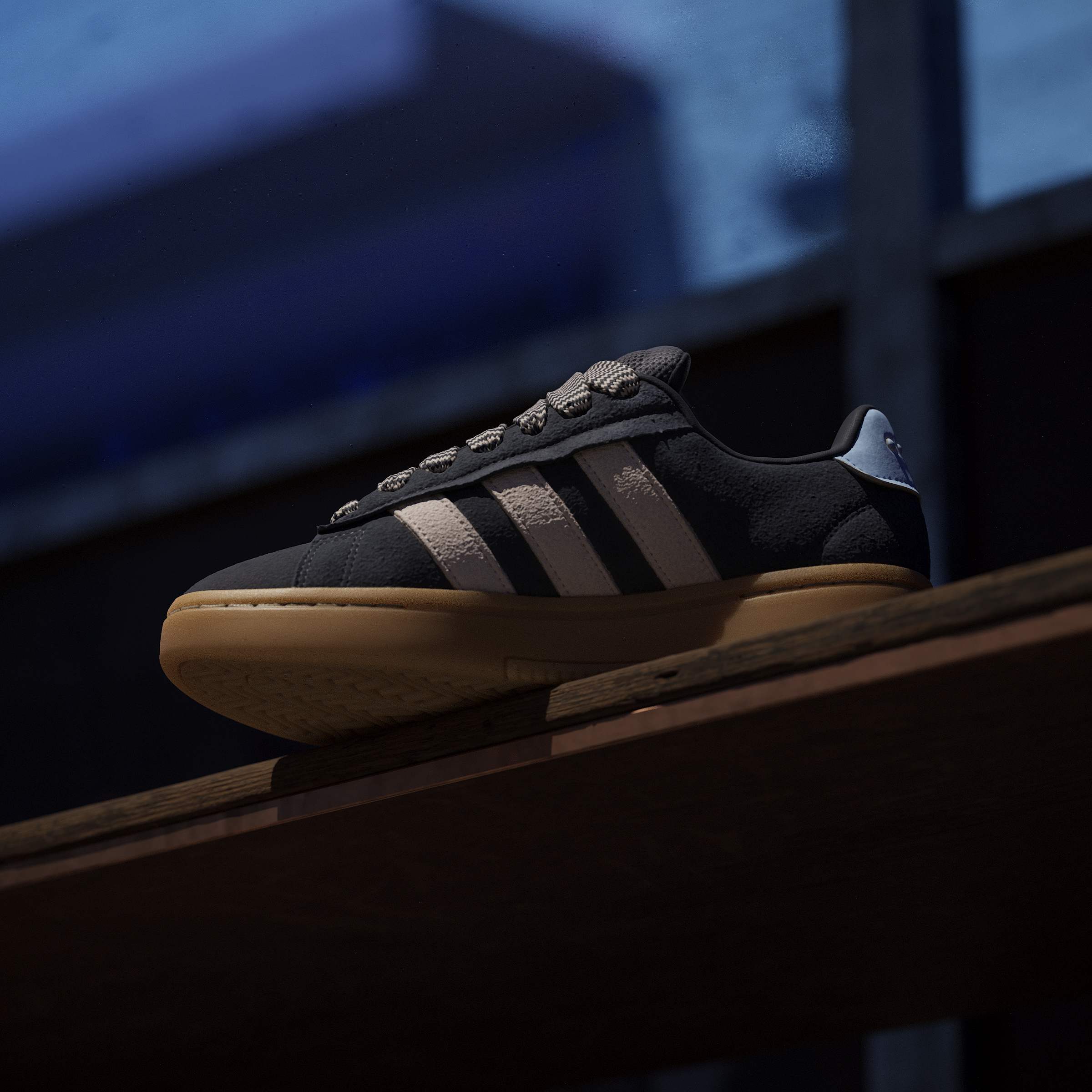 Women's Grand Court Alpha 00s