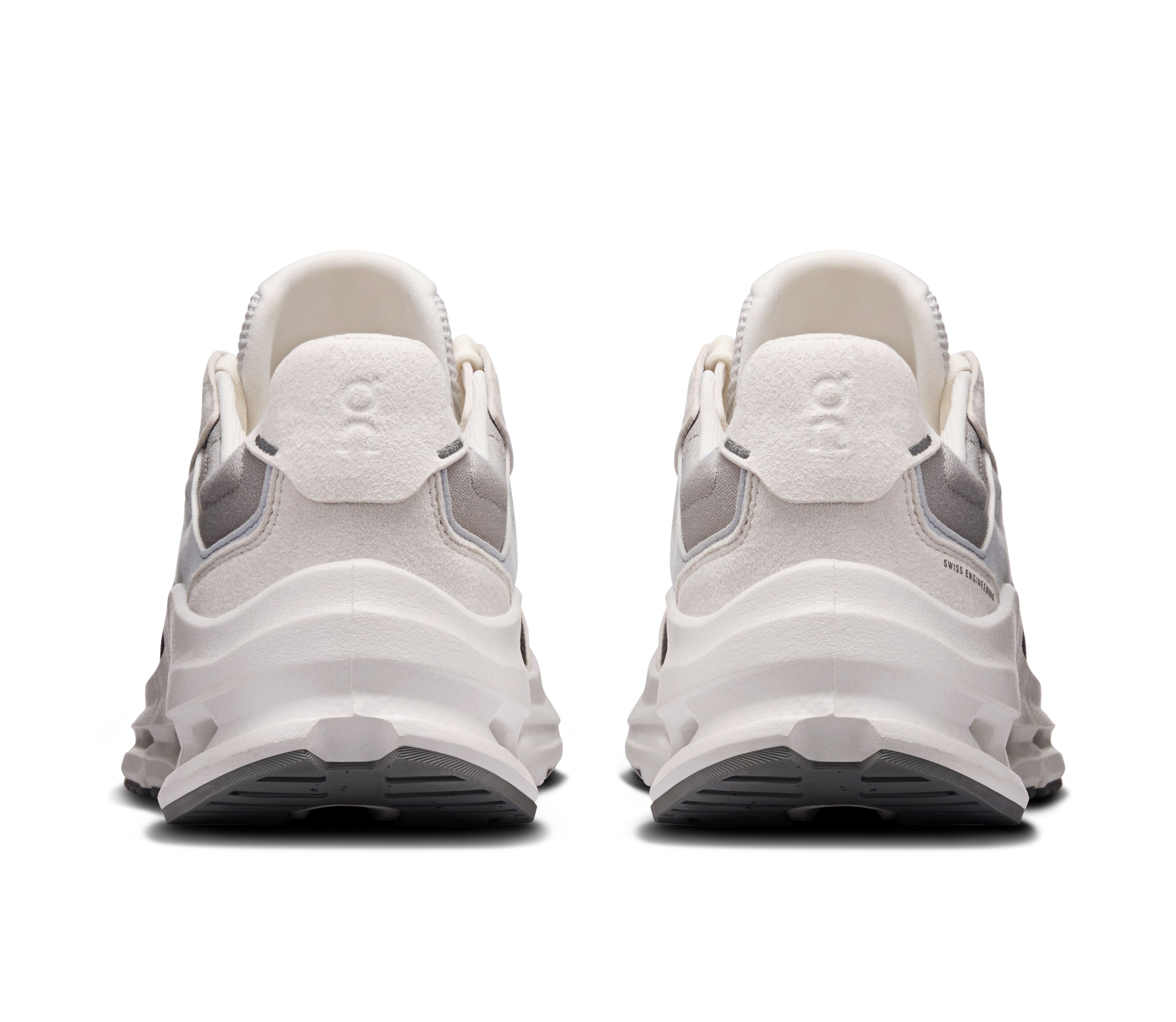 Women's Cloudnova Rift