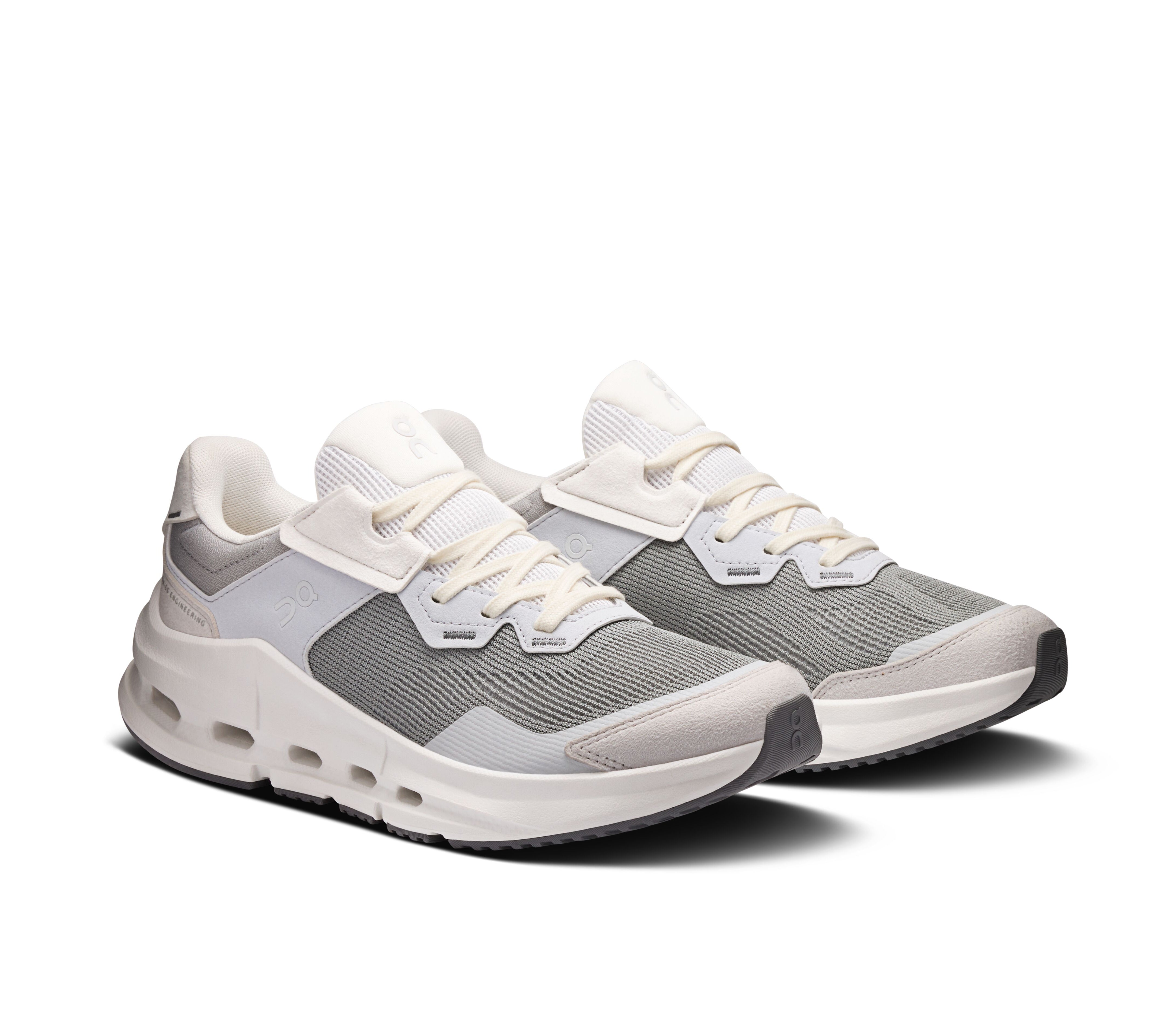 Women's Cloudnova Rift