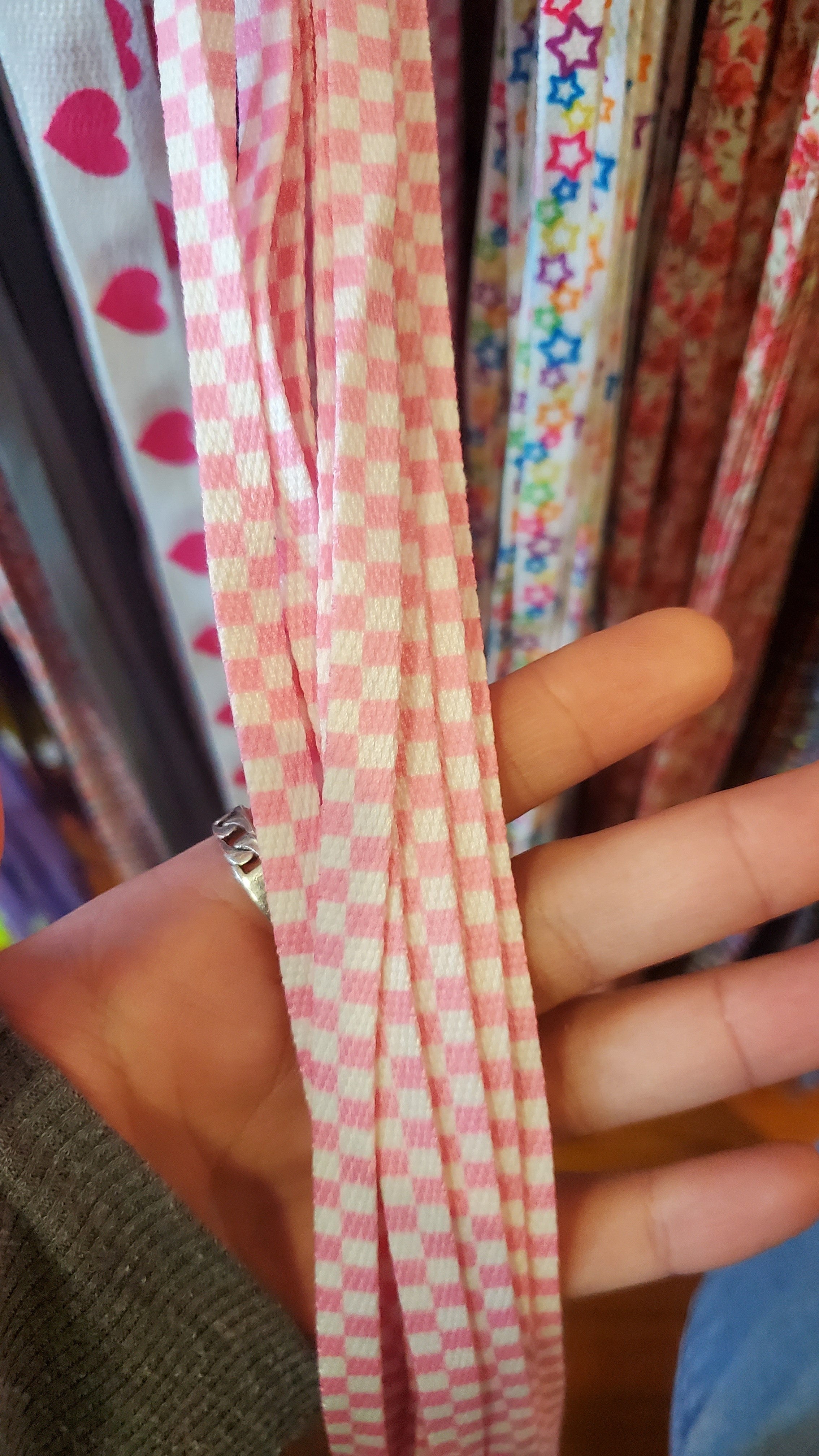 Flat Checkerboard White/Pink